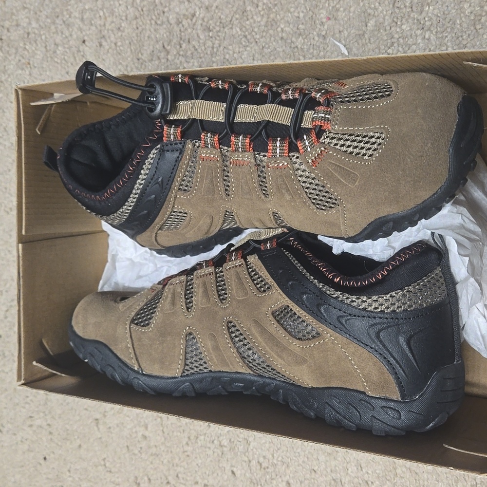 Ozark Trail Mens Hikers BRAND NEW
